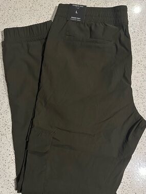 Kenneth Cole Olive Utility Jogger Pants